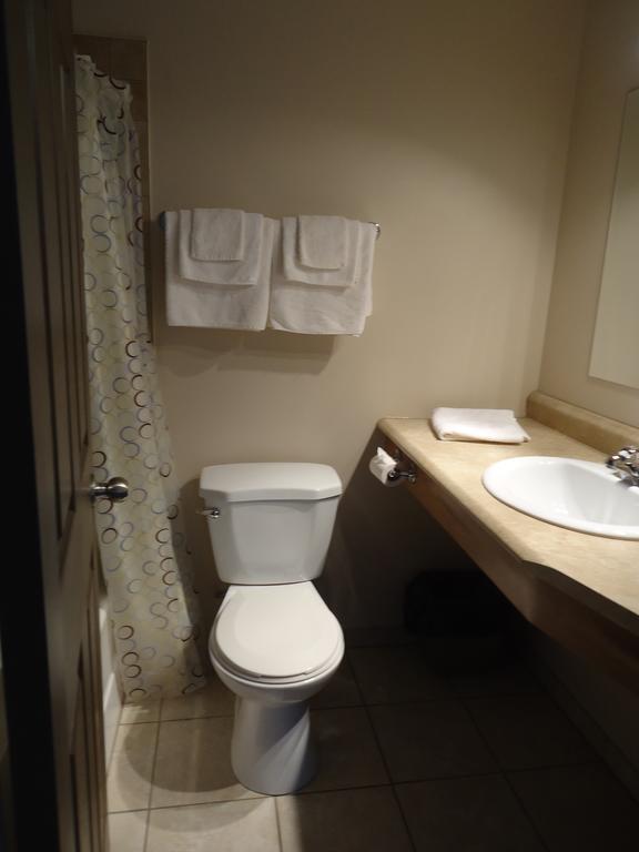 Motel Aux Ecluses Алма Екстер'єр фото